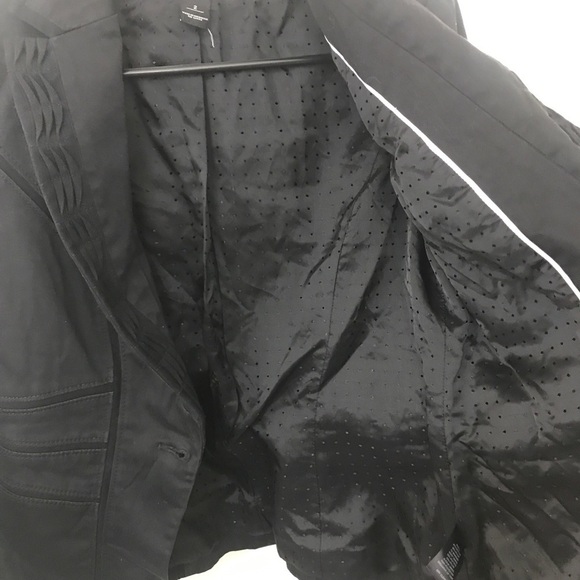 White House black market ruffles collared tuxedo blazer black size 2 - Picture 7 of 11